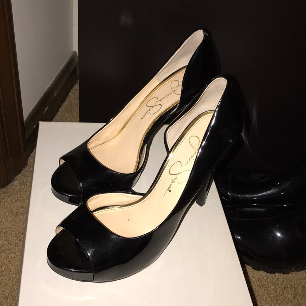 Black heels